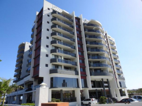  Springwood Tower Apartment Hotel  Спрингвуд